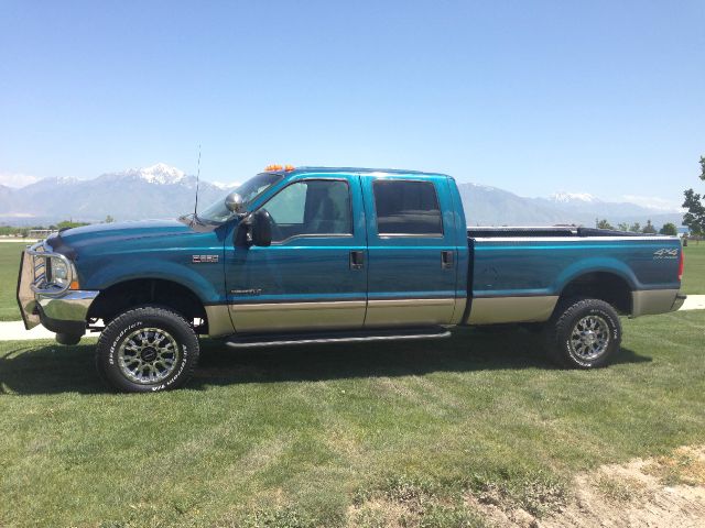 2001 Ford F250 FWD 4dr SE