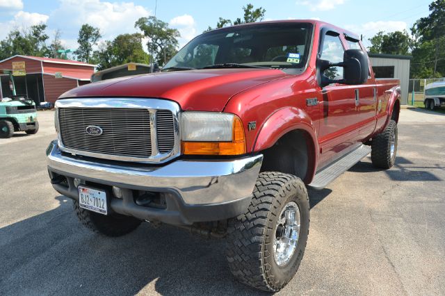 2001 Ford F250 FWD 4dr SE