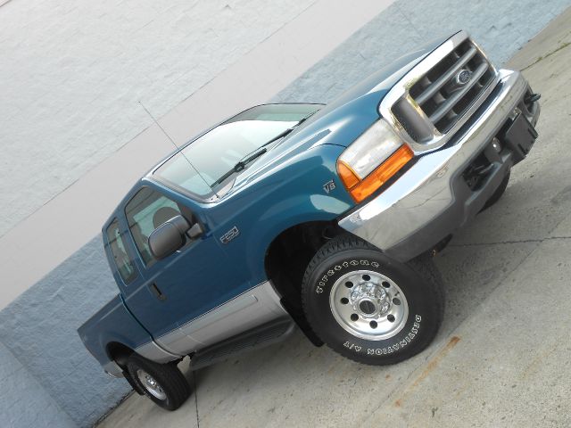 2001 Ford F250 SE Customizedleather