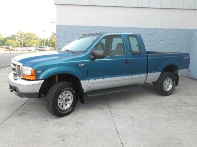 2001 Ford F250 SE Customizedleather