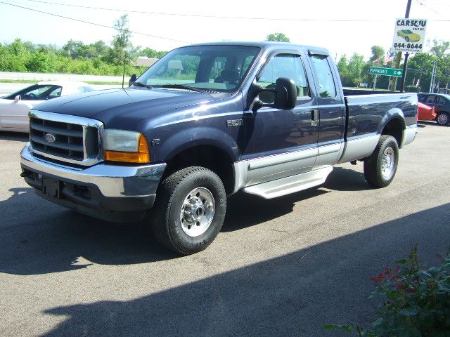 2001 Ford F250 SE Well Kept Alloy Wheels