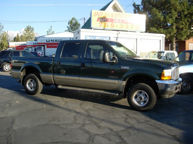 2001 Ford F250 EX W/ Navigation