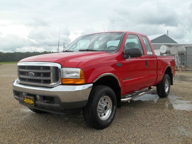 2001 Ford F250 SLT 1 Ton Dually 4dr 35