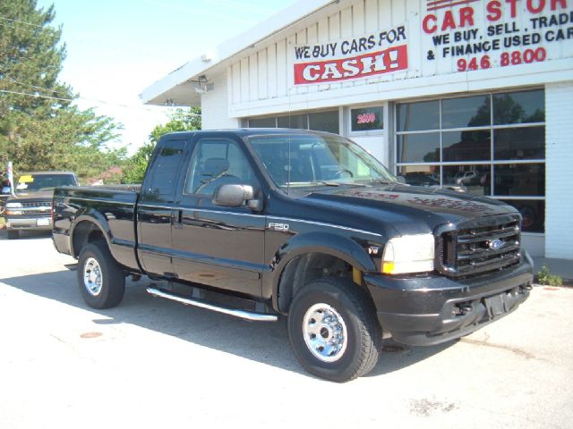 2002 Ford F250 XL 2WD Reg Cab