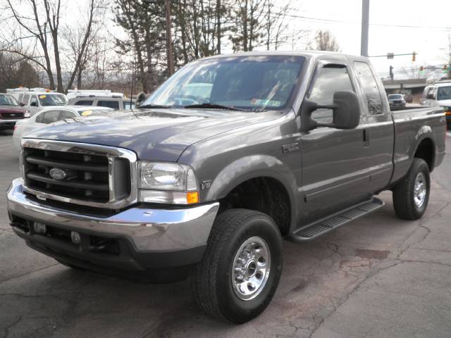 2002 Ford F250 4dr Sdn I4 Auto (GS) Sedan