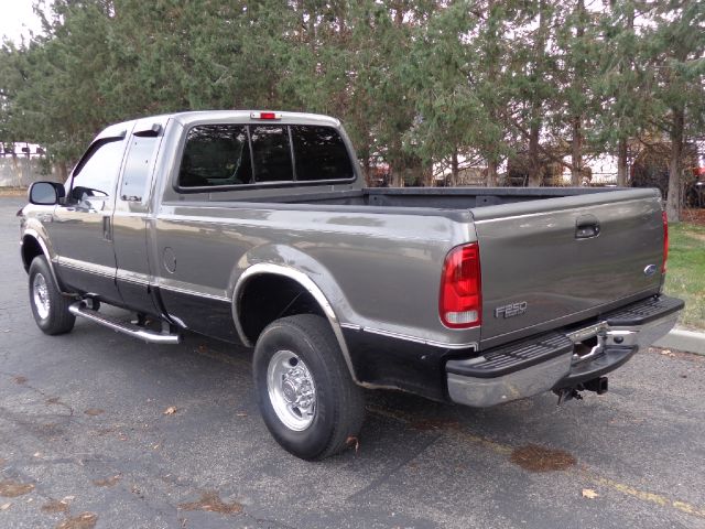 2002 Ford F250 Sport 4WD V6