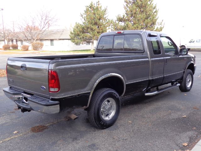 2002 Ford F250 Sport 4WD V6