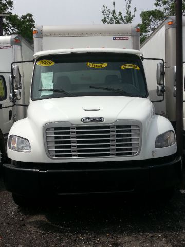 2009 Freightliner M2 Unknown