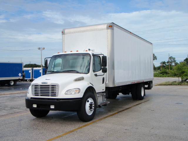 2006 Freightliner M2 BUSINESS CLASS Unknown