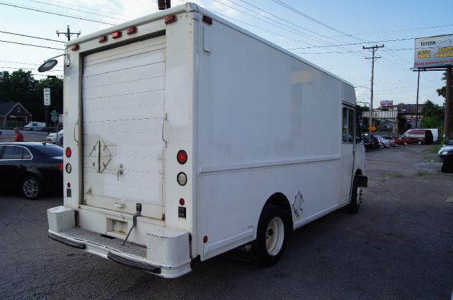 2000 Freightliner m45 Unknown