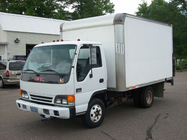 2002 GMC 3500 XLT Crew 2WD