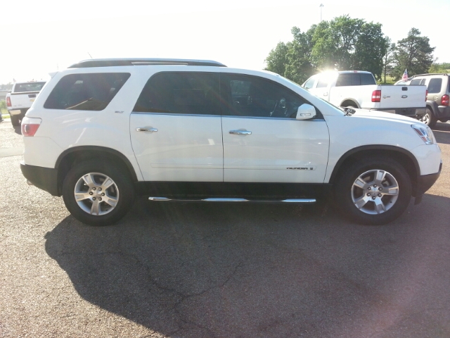 2007 GMC Acadia LS LOW Miles