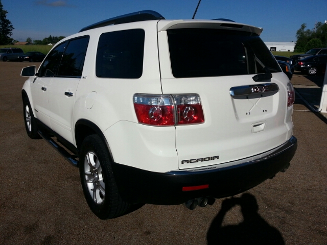 2007 GMC Acadia LS LOW Miles