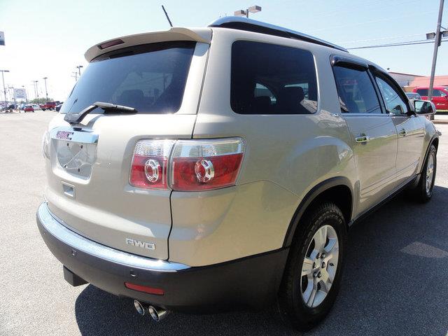 2007 GMC Acadia Crew Cab Styleside 168 WB 4WD