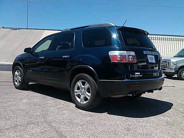 2007 GMC Acadia LS LOW Miles