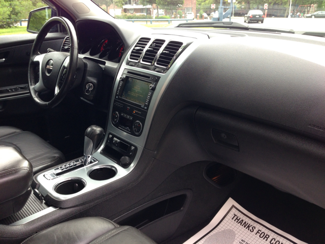 2007 GMC Acadia 3500 SLT Laramie