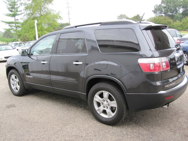 2007 GMC Acadia Sedan 2.0T Automatic Limited