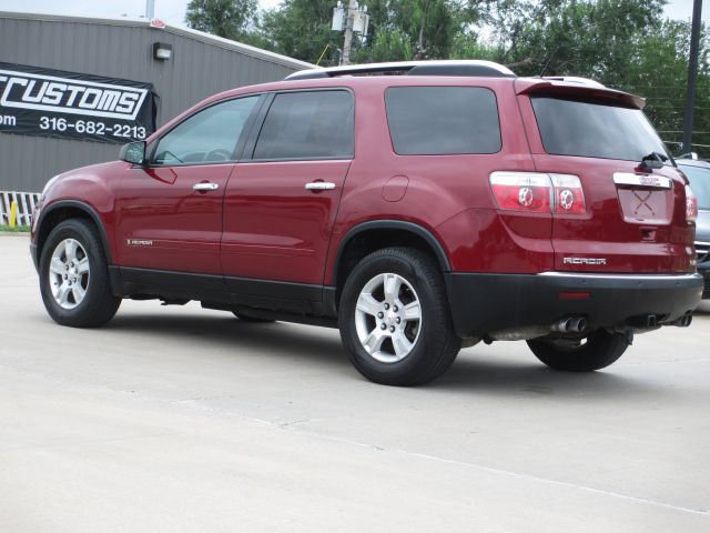 2008 GMC Acadia Sedan 2.0T Automatic Limited