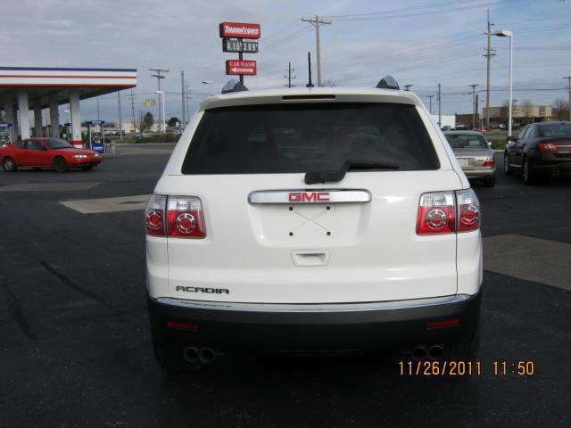 2008 GMC Acadia CREW CAB SLT