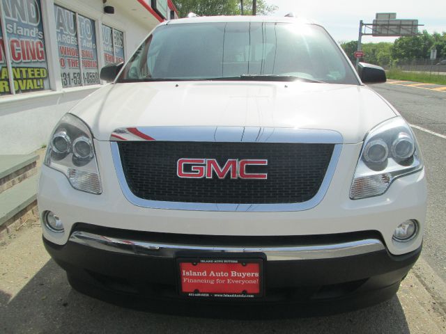 2008 GMC Acadia Sedan 2.0T Automatic Limited