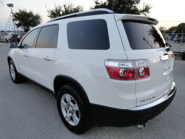 2008 GMC Acadia XLT Lariat 5th Wheel