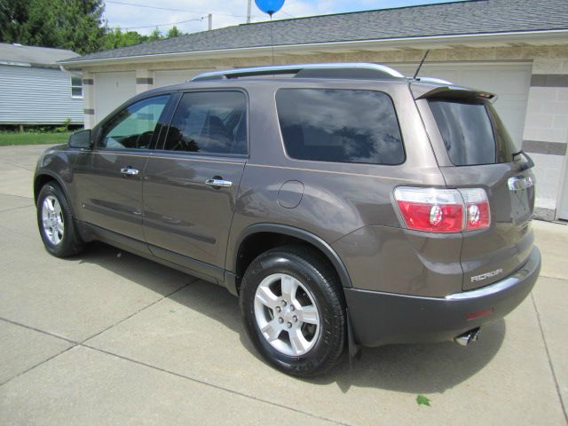 2009 GMC Acadia Sedan 2.0T Automatic Limited