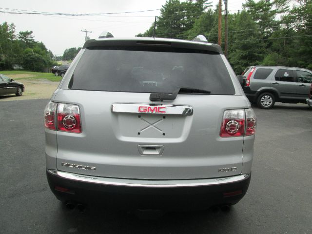 2009 GMC Acadia Sedan 2.0T Automatic Limited