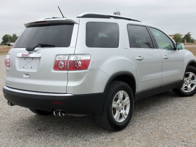 2009 GMC Acadia XLT Lariat 5th Wheel