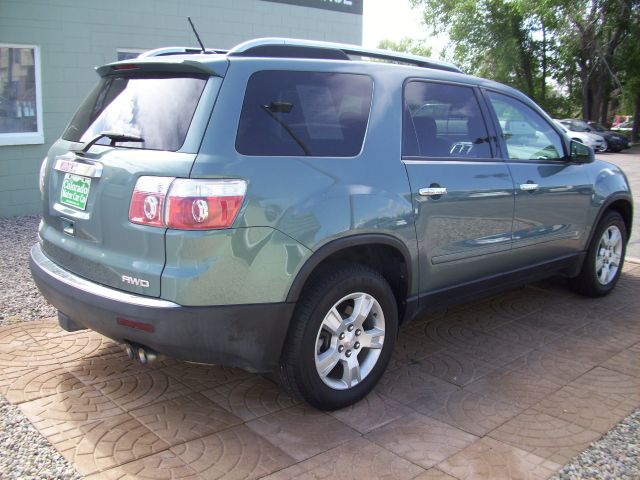 2009 GMC Acadia Sedan 2.0T Automatic Limited