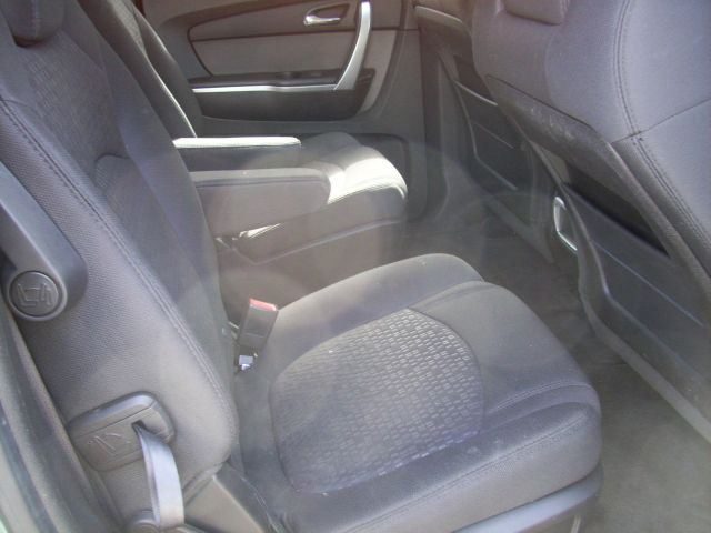 2009 GMC Acadia Sedan 2.0T Automatic Limited