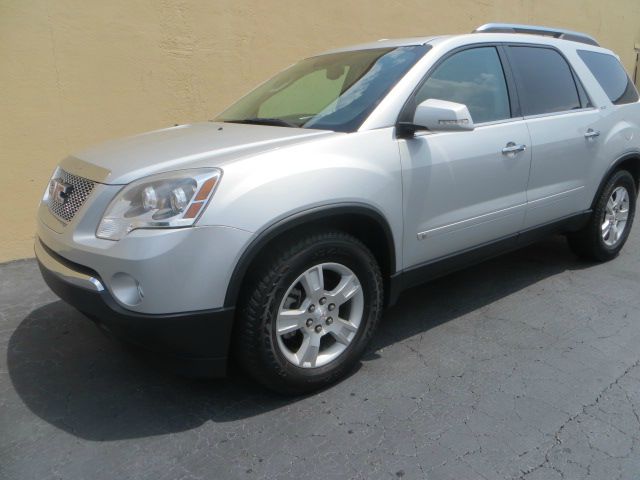 2009 GMC Acadia XLT Lariat 5th Wheel