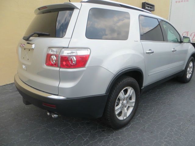 2009 GMC Acadia XLT Lariat 5th Wheel