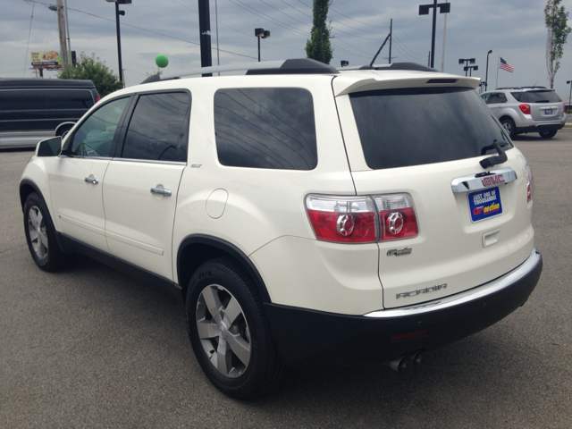 2010 GMC Acadia XLT Lariat 5th Wheel