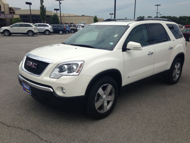 2010 GMC Acadia XLT Lariat 5th Wheel