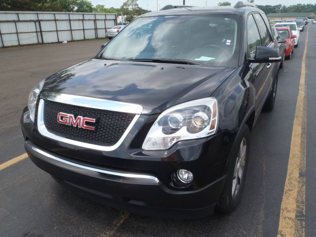 2010 GMC Acadia XLT Lariat 5th Wheel