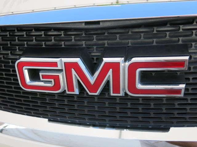 2010 GMC Acadia LX Wagon 4D