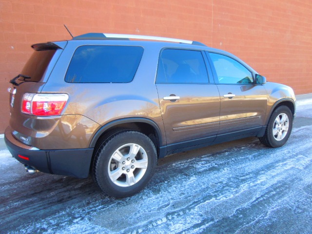 2010 GMC Acadia 45