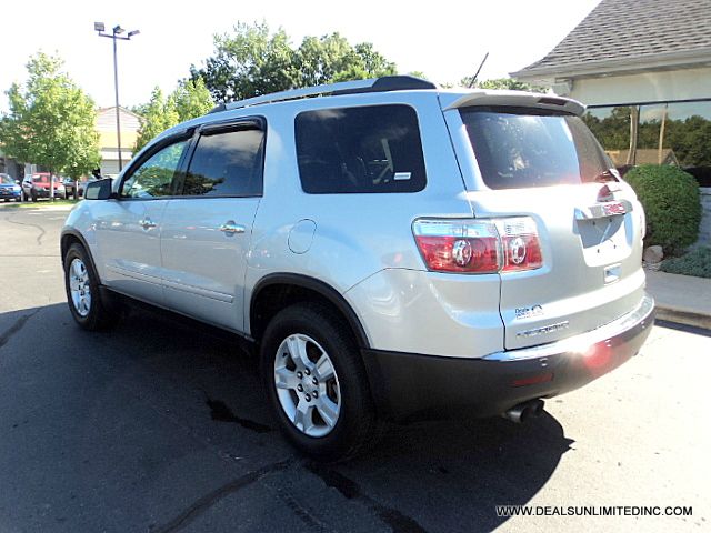 2010 GMC Acadia 3500 SLT Laramie