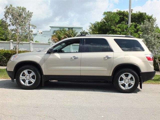 2011 GMC Acadia 45