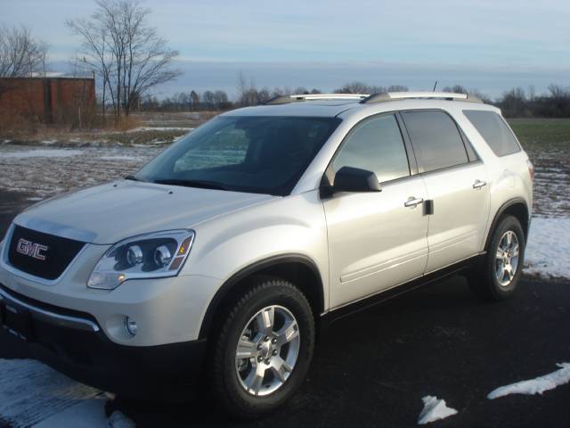 2011 GMC Acadia 45