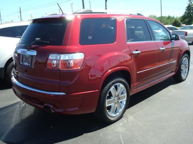 2011 GMC Acadia EX Sedan 4D