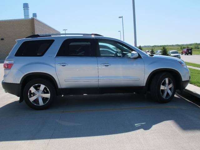 2011 GMC Acadia 4dr Station Wagon LX