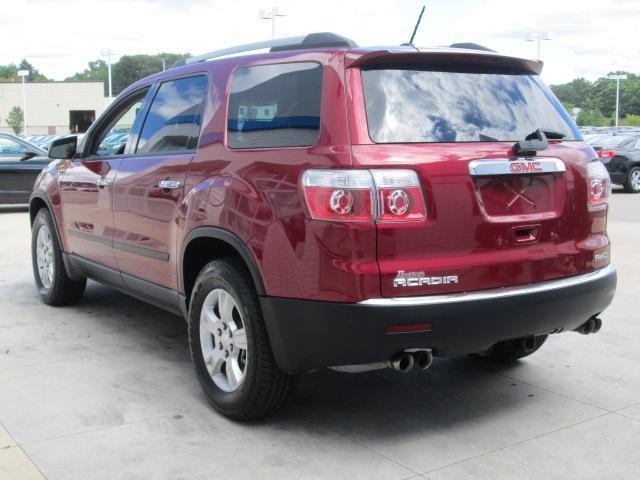 2011 GMC Acadia LS S