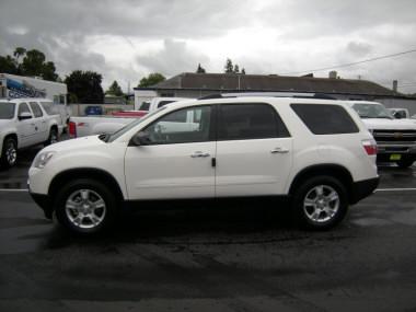 2011 GMC Acadia 45