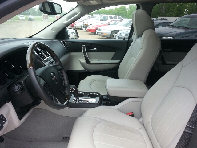 2012 GMC Acadia DSG 2 DOOR