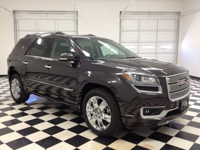 2013 GMC Acadia DSG 2 DOOR