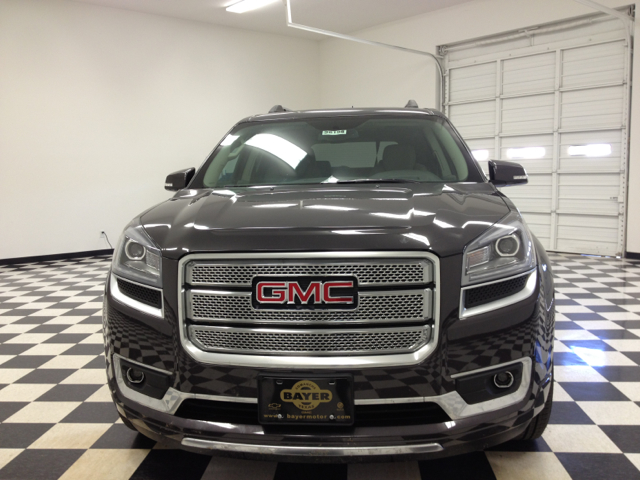 2013 GMC Acadia DSG 2 DOOR