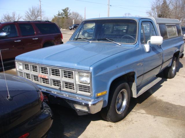 1982 GMC C1500 Base