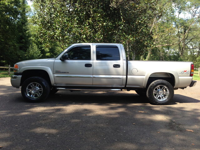 2005 GMC C2500 SE ZX4