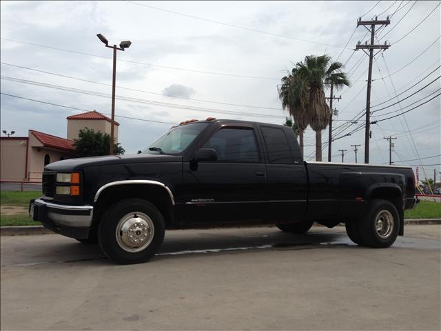 1996 GMC C3500 Signature Limited Sedan